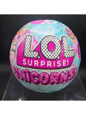L.O.L. Surprise Unicorns Magic DIY Figure Playset Ball Toy